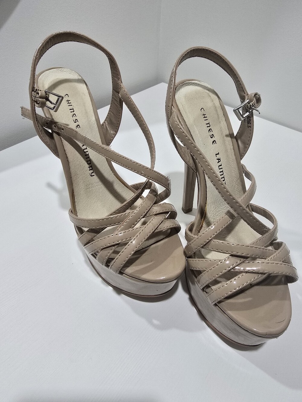 Chinese Laundry Platform Heel Teaser1